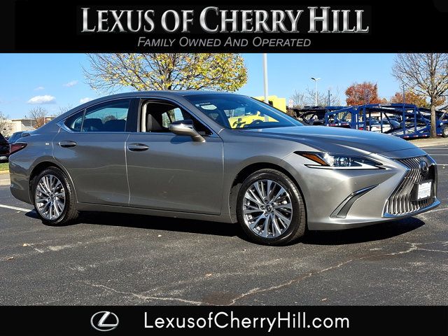 2021 Lexus ES 250