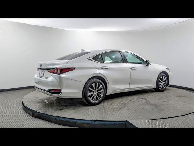 2021 Lexus ES 250