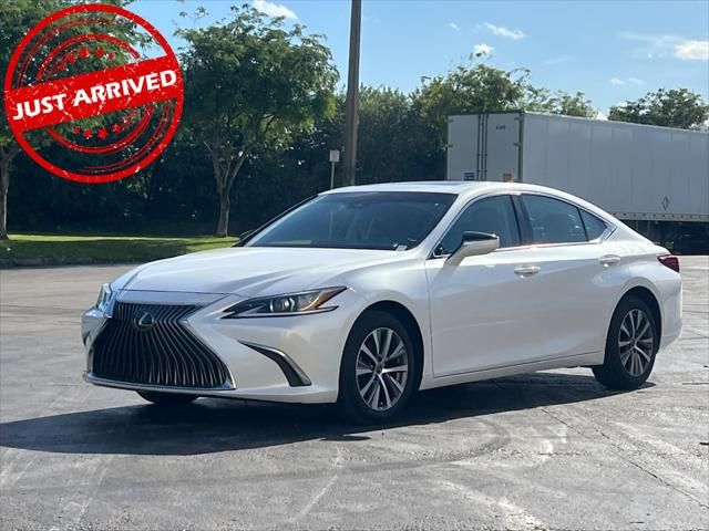 2021 Lexus ES 250