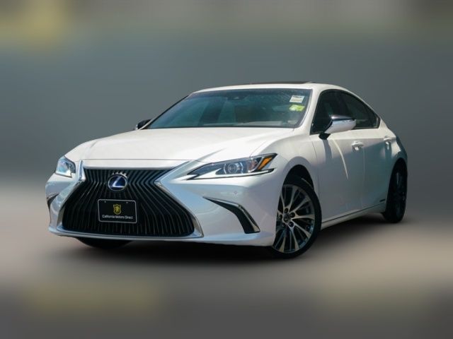 2021 Lexus ES 300h