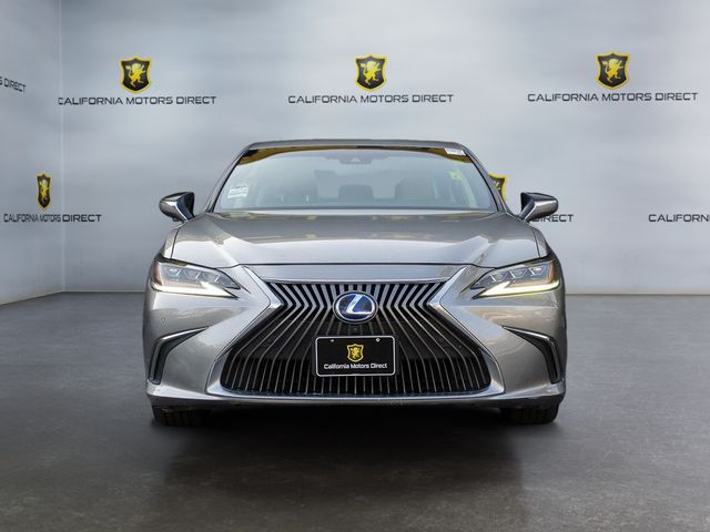 2021 Lexus ES 300h Ultra Luxury