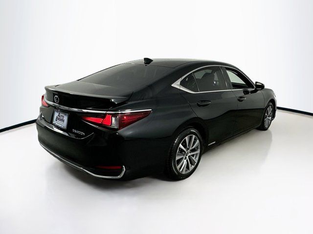 2021 Lexus ES 300h