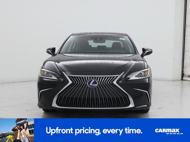 2021 Lexus ES 300h