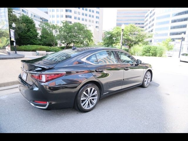 2021 Lexus ES 300h