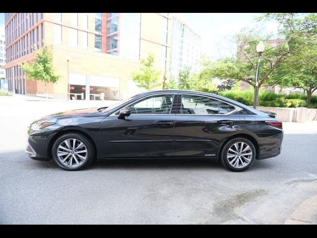 2021 Lexus ES 300h