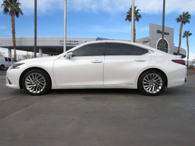 2021 Lexus ES 300h Luxury