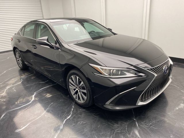 2021 Lexus ES 300h