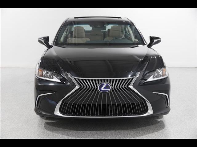 2021 Lexus ES 300h Luxury