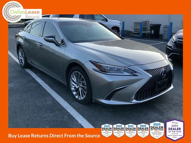 2021 Lexus ES 300h Ultra Luxury