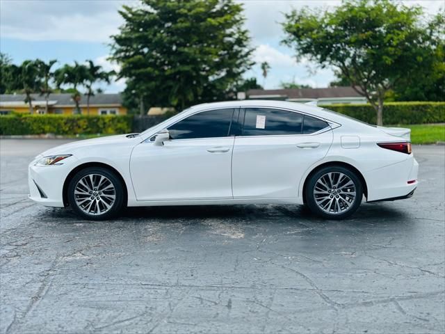 2021 Lexus ES 350