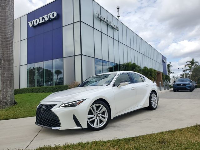 2021 Lexus IS 300