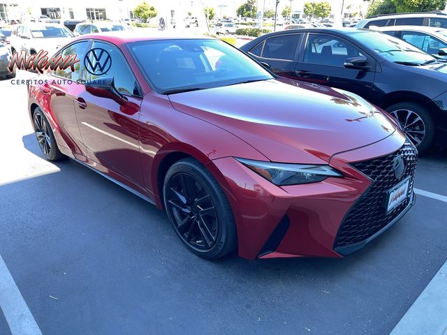 2021 Lexus IS 300