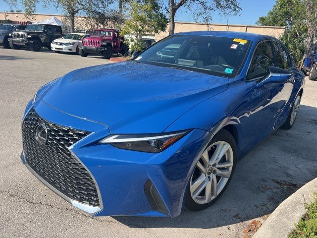 2021 Lexus IS 300