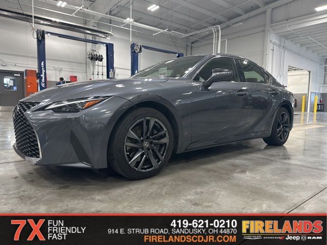 2021 Lexus IS 300