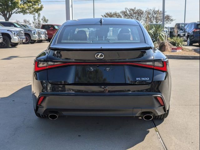 2021 Lexus IS 300