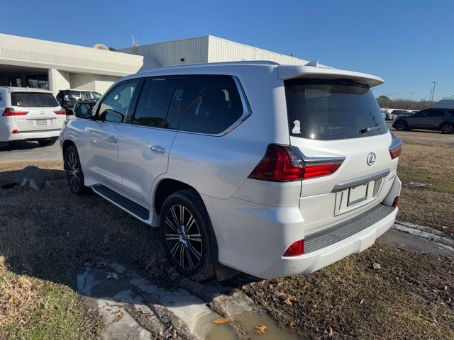 2021 Lexus LX 570