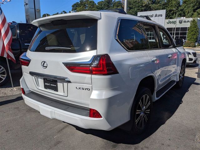 2021 Lexus LX 570