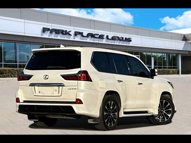 2021 Lexus LX 570