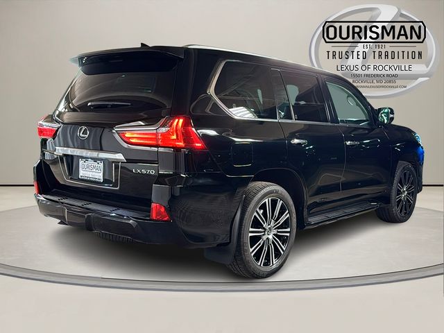 2021 Lexus LX 570