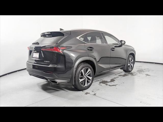 2021 Lexus NX 300 Luxury