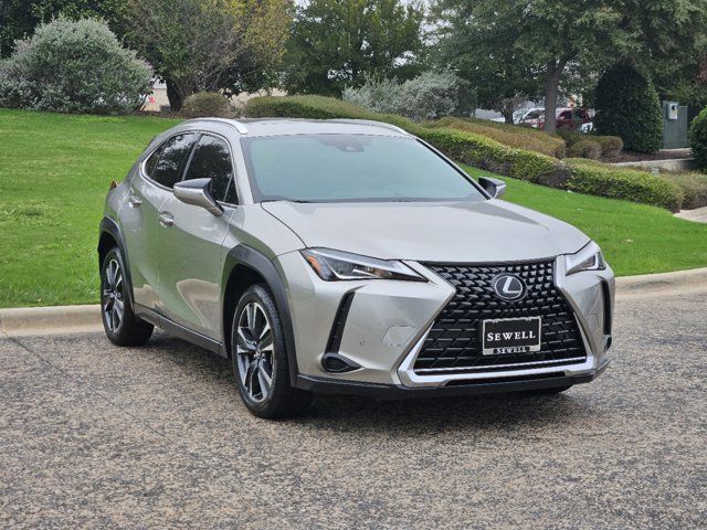 2021 Lexus UX 200