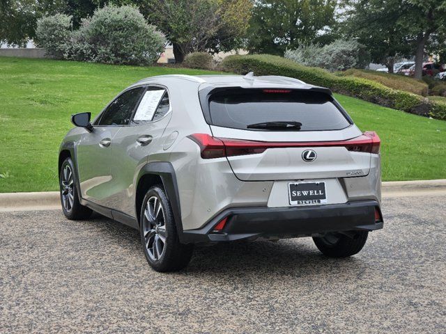 2021 Lexus UX 200