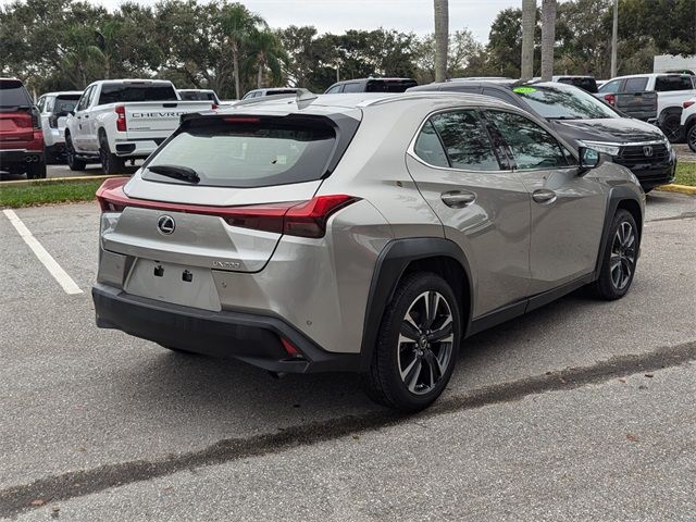 2021 Lexus UX 200