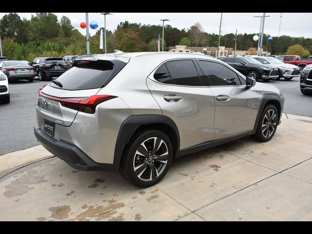 2021 Lexus UX 200