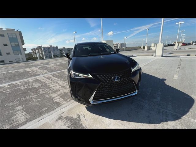 2021 Lexus UX 200