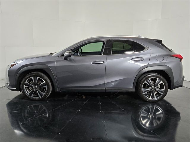 2021 Lexus UX 200