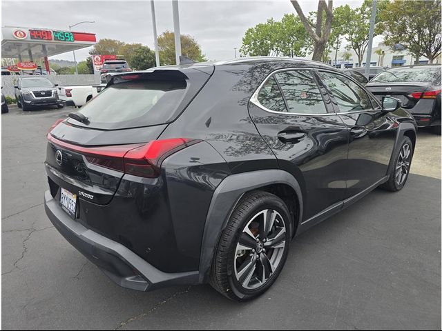 2021 Lexus UX 200