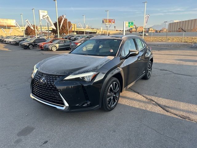 2021 Lexus UX 250h Luxury