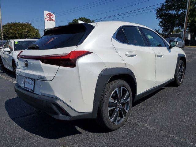 2021 Lexus UX 200