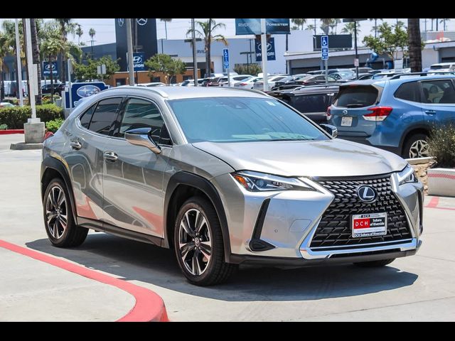 2021 Lexus UX 200