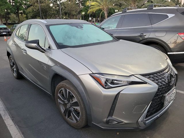 2021 Lexus UX 200