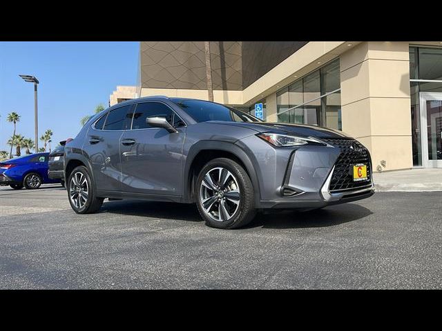 2021 Lexus UX 200