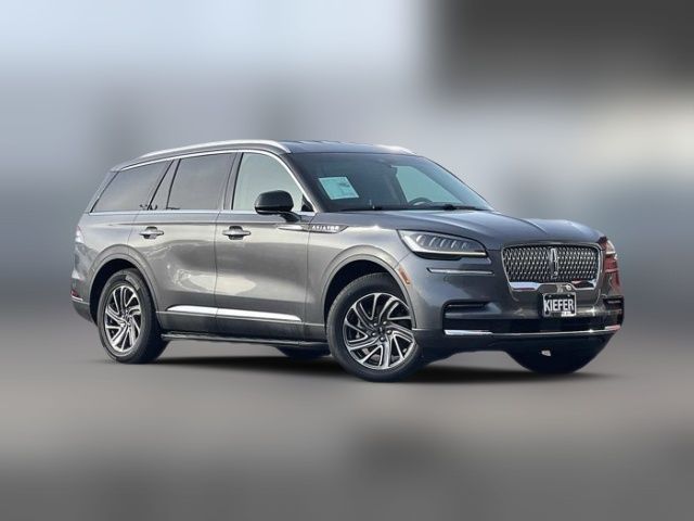 2021 Lincoln Aviator Standard