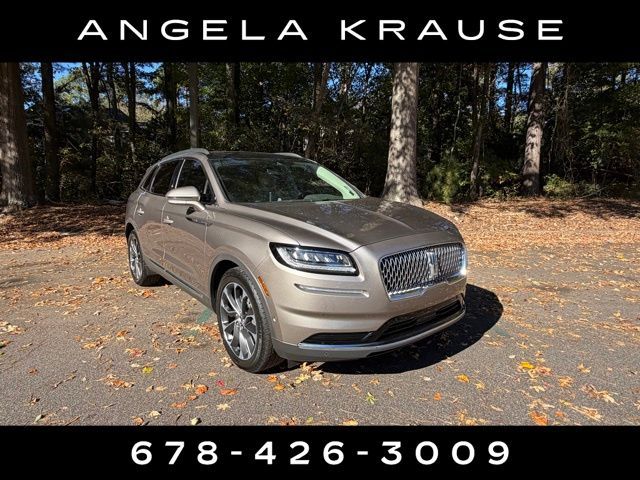 2021 Lincoln Nautilus Reserve