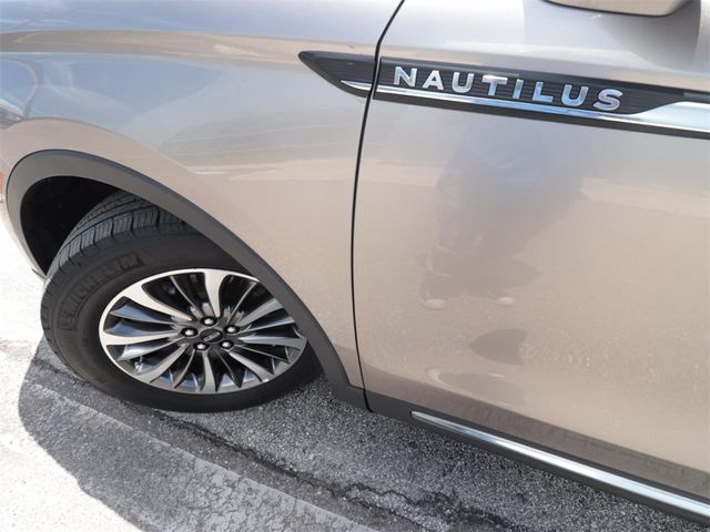 2021 Lincoln Nautilus Standard