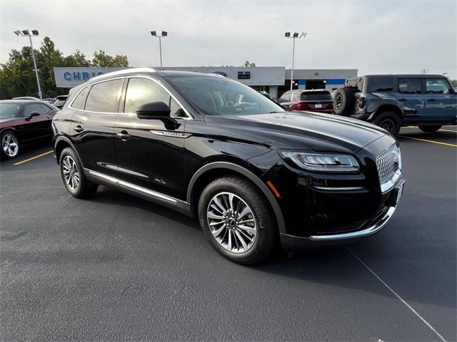 2021 Lincoln Nautilus Standard