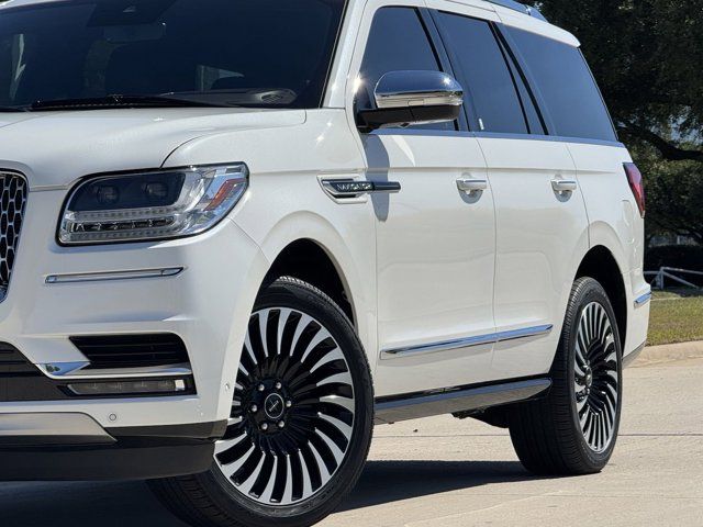 2021 Lincoln Navigator Black Label