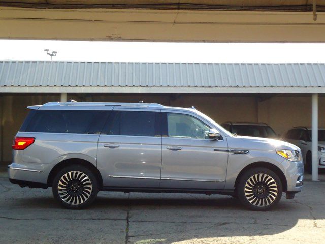 2021 Lincoln Navigator L Black Label