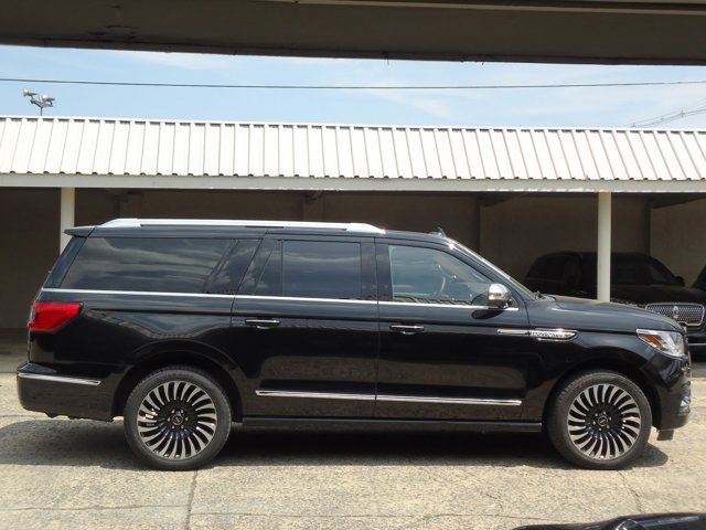 2021 Lincoln Navigator L Black Label