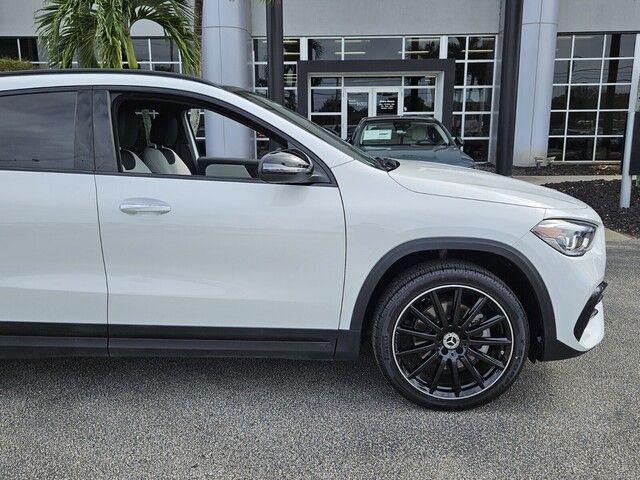 2021 Mercedes-Benz GLA 250