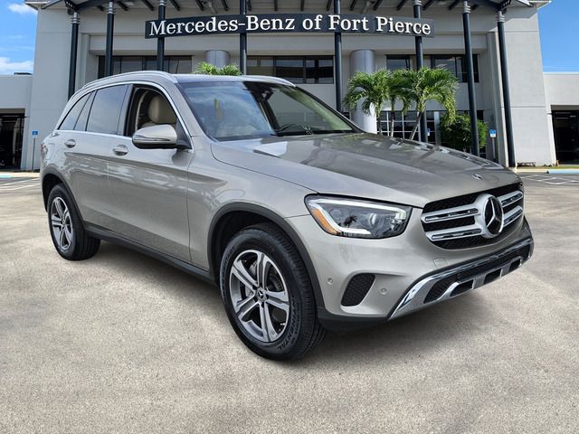 2021 Mercedes-Benz GLC 300