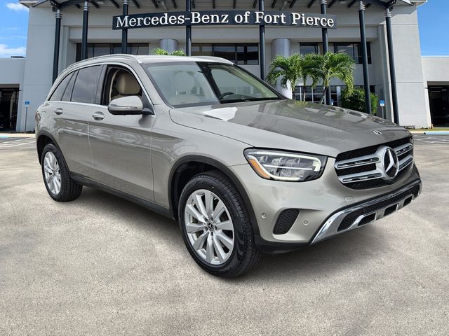 2021 Mercedes-Benz GLC 300