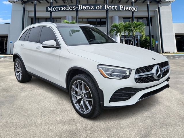 2021 Mercedes-Benz GLC 300