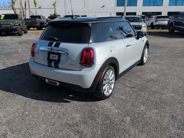 2021 MINI Cooper Hardtop Base