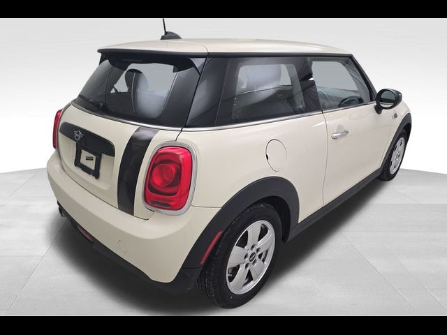 2021 MINI Cooper Hardtop Base