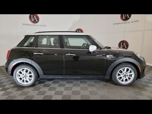 2021 MINI Cooper Hardtop Base